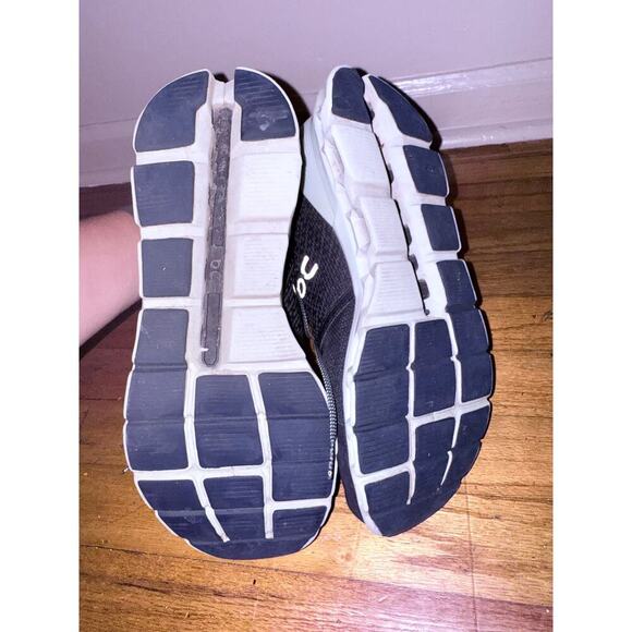 On men’s Cloudstratus original charcoal size 11 - Picture 5 of 10